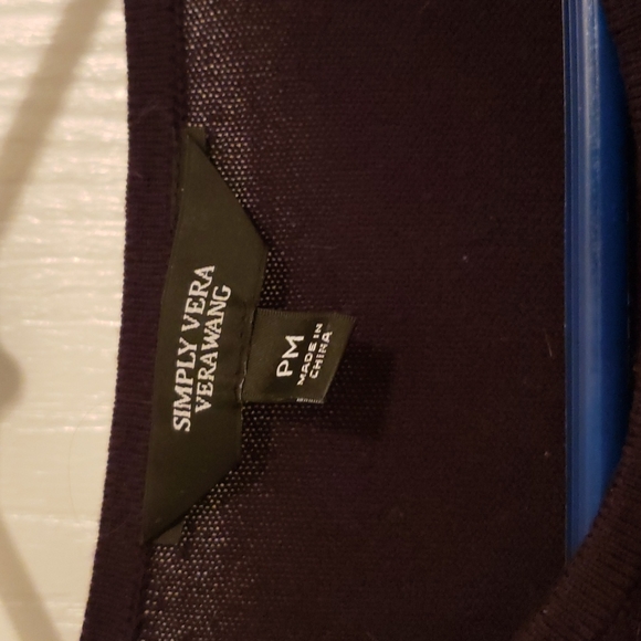 Vera Wang sweater - Picture 4 of 4